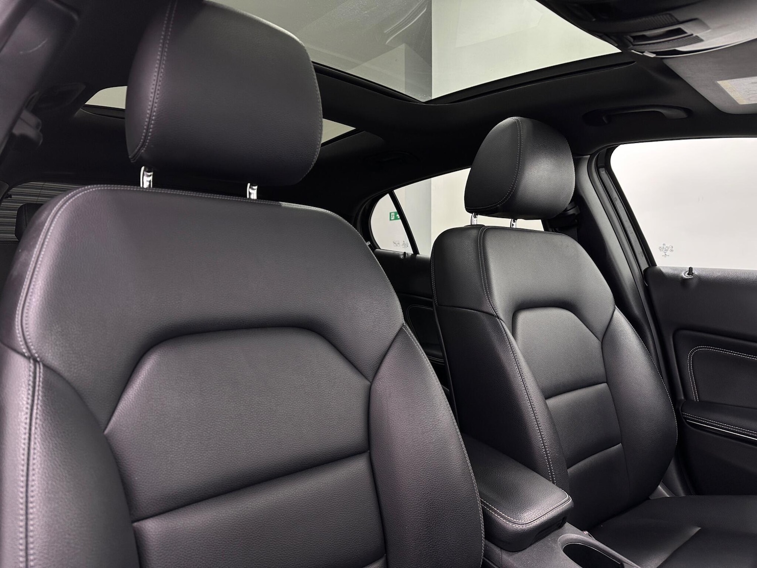 Used Mercedes-Benz GLA 2019 for sale - 77977866: Photo 35