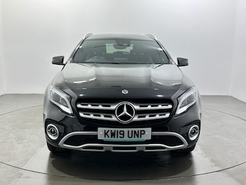 Used Mercedes-Benz GLA 2019 for sale - 77977866: Photo
