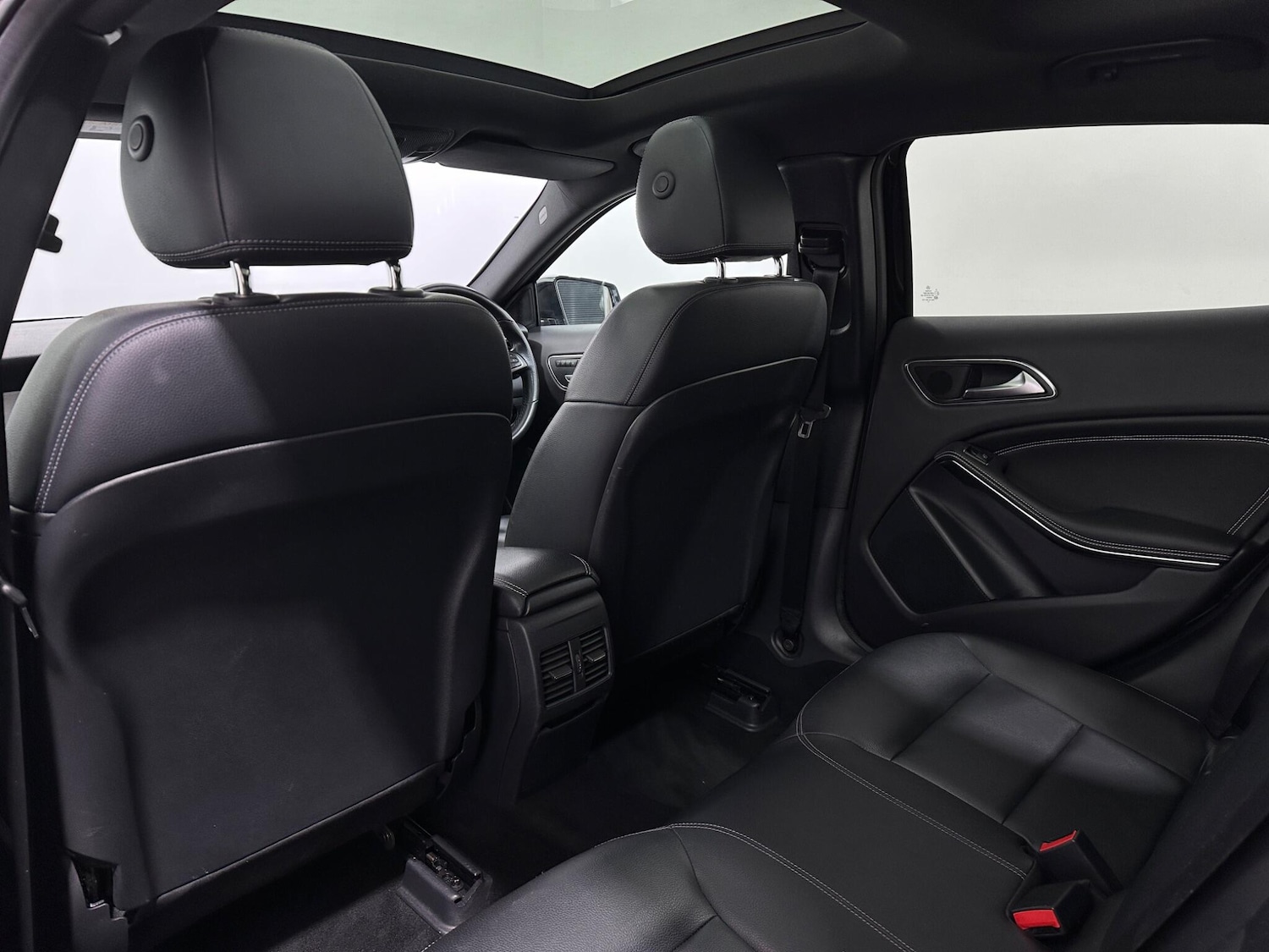 Used Mercedes-Benz GLA 2019 for sale - 77977866: Photo 40