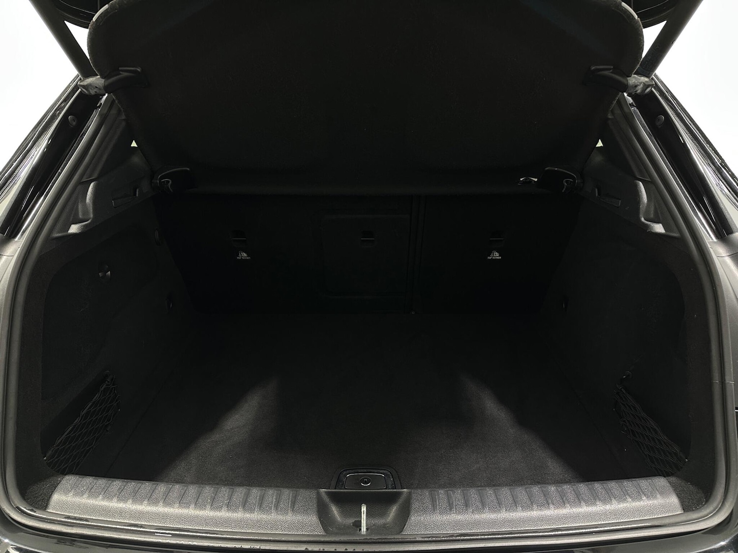 Used Mercedes-Benz GLA 2019 for sale - 77977866: Photo 49