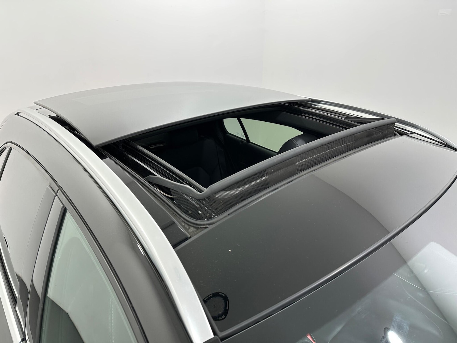 Used Mercedes-Benz GLA 2019 for sale - 77977866: Photo 57