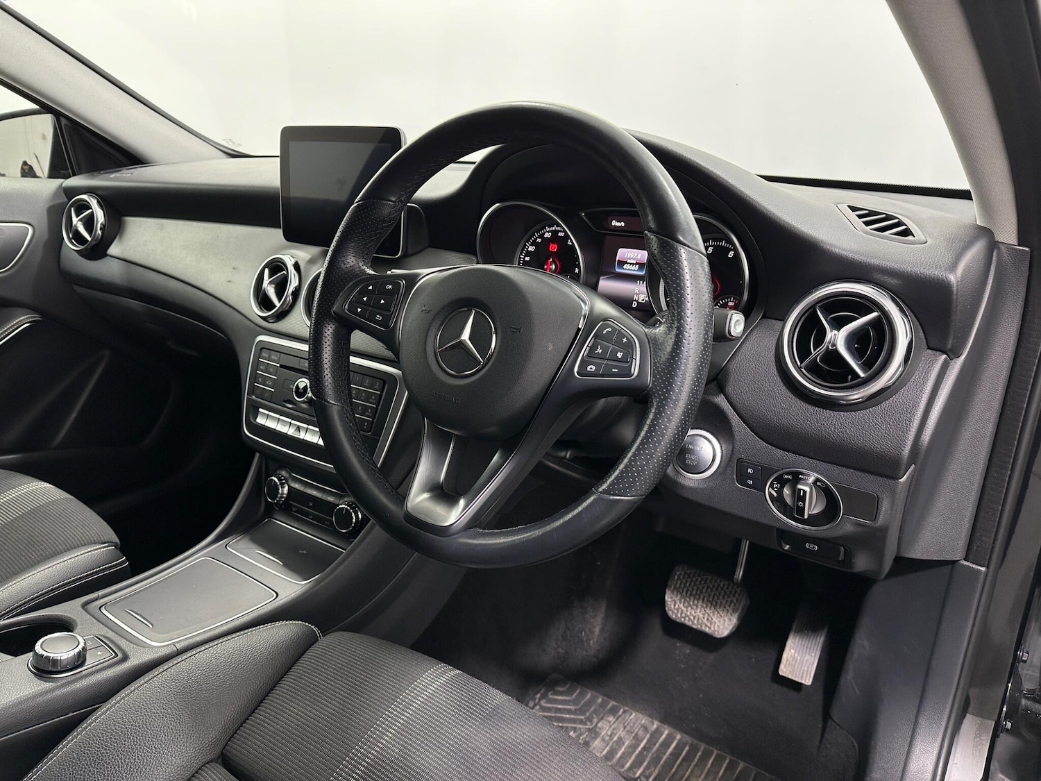 Used Mercedes-Benz GLA for sale - 77957582: Photo 10