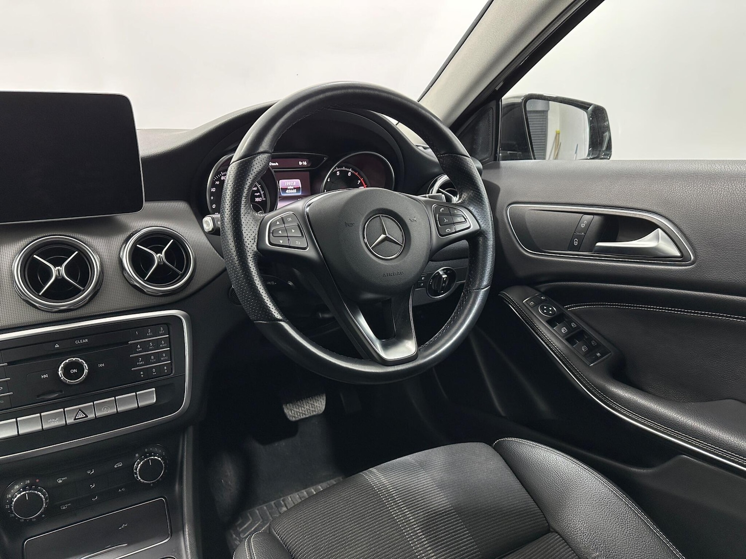 Used Mercedes-Benz GLA for sale - 77957582: Photo 11