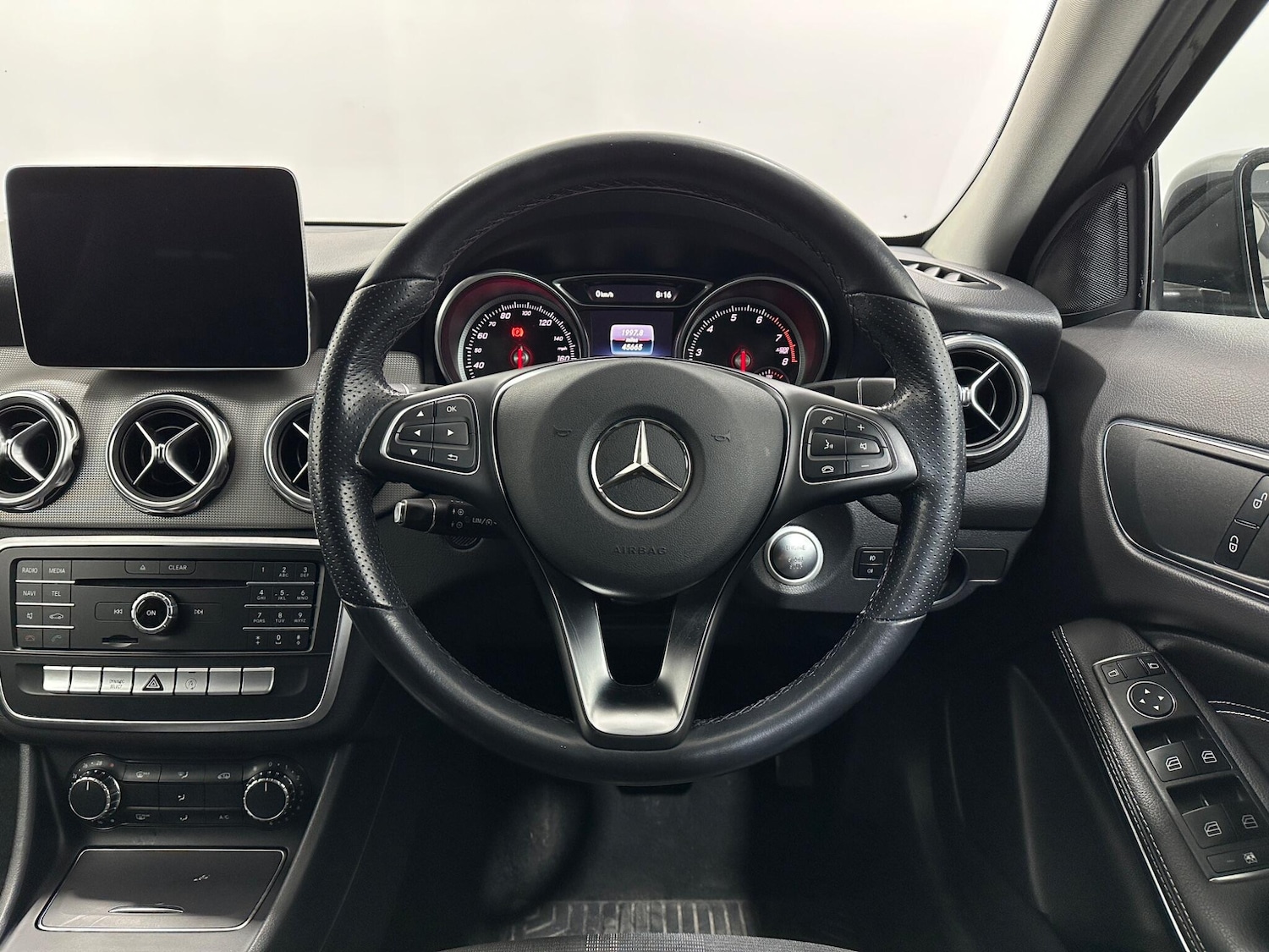 Used Mercedes-Benz GLA for sale - 77957582: Photo 13
