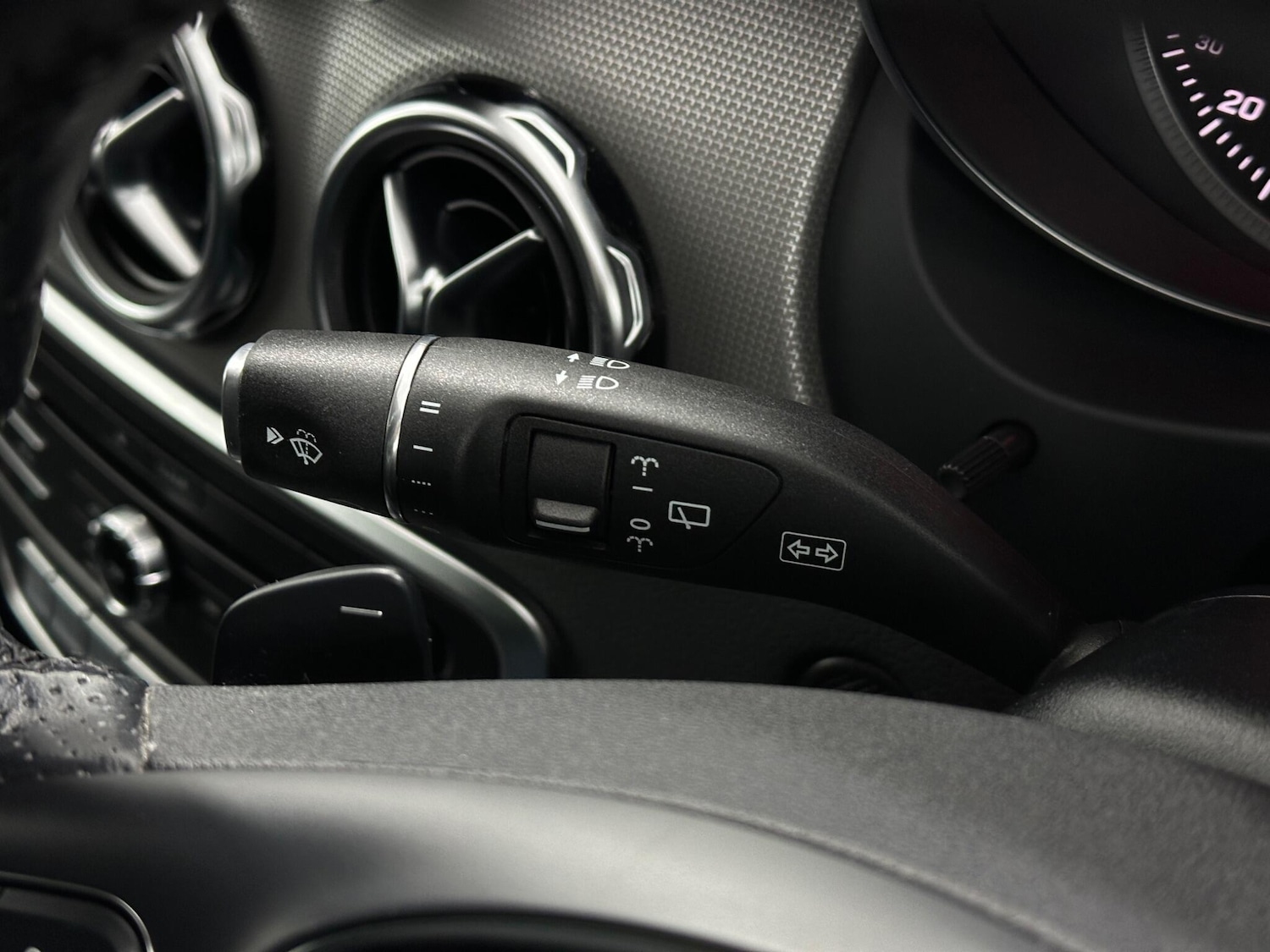 Used Mercedes-Benz GLA for sale - 77957582: Photo 14