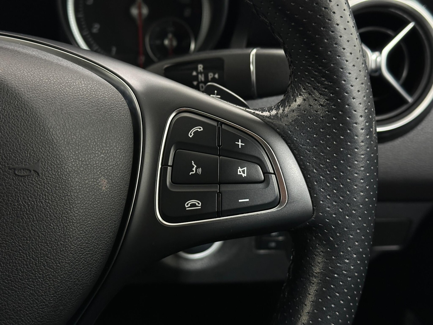 Used Mercedes-Benz GLA for sale - 77957582: Photo 16