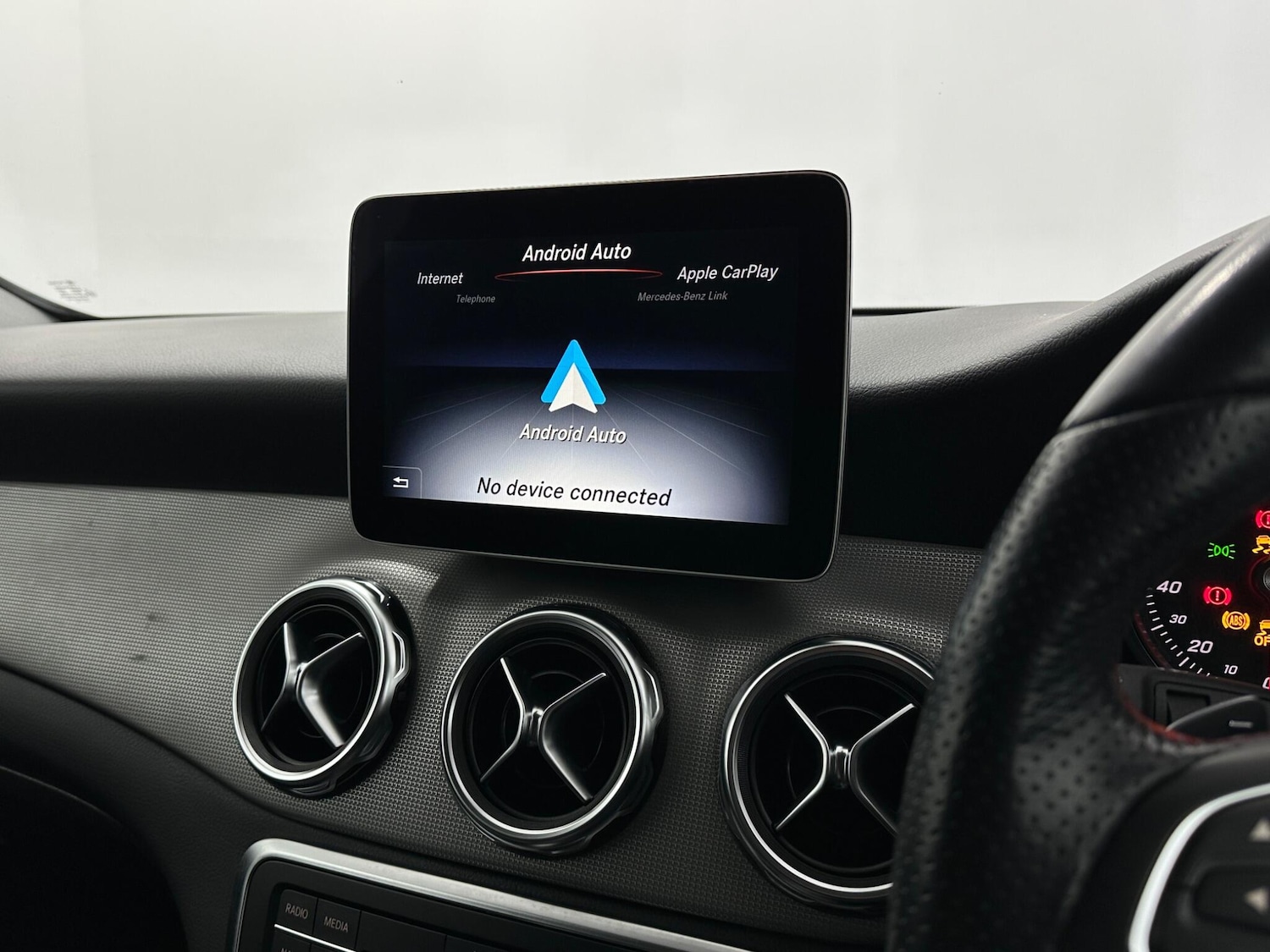 Used Mercedes-Benz GLA for sale - 77957582: Photo 25