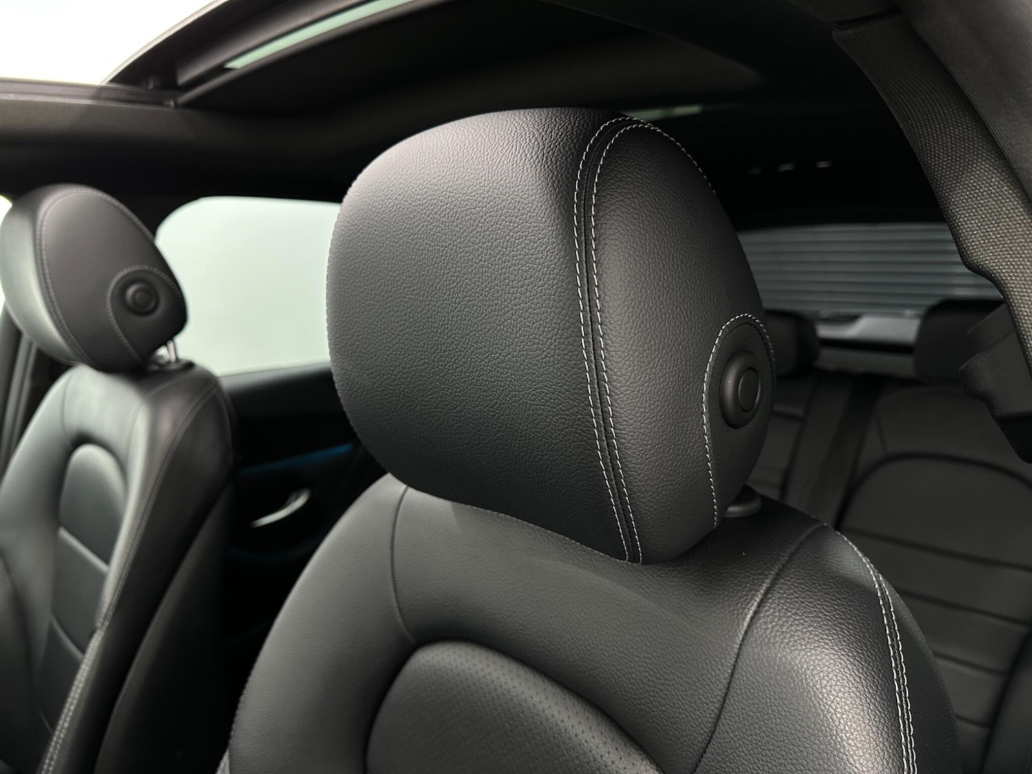 Used Mercedes-Benz GLC 2018 for sale - 76879011: Photo 36