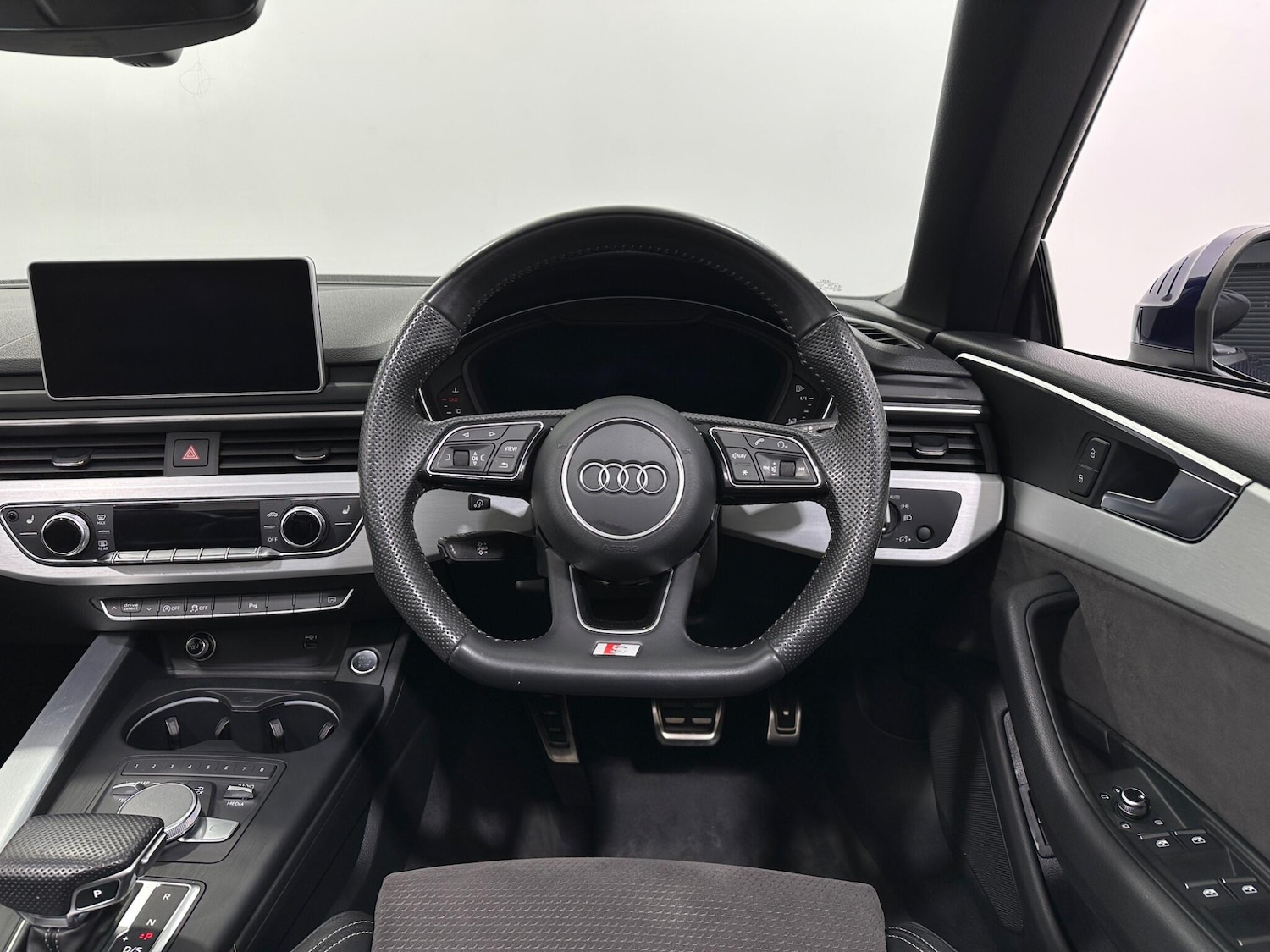 Used Audi A5 Cabriolet 2019 for sale - 76878527: Photo 11