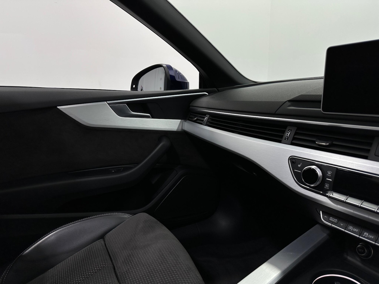 Used Audi A5 Cabriolet 2019 for sale - 76878527: Photo 27