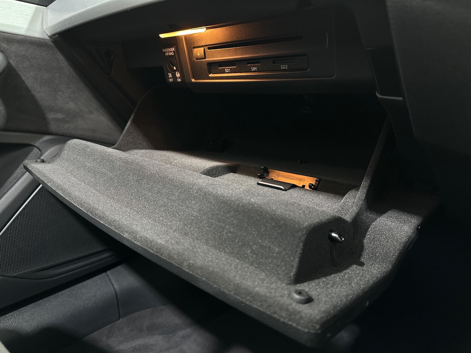 Used Audi A5 Cabriolet 2019 for sale - 76878527: Photo 28