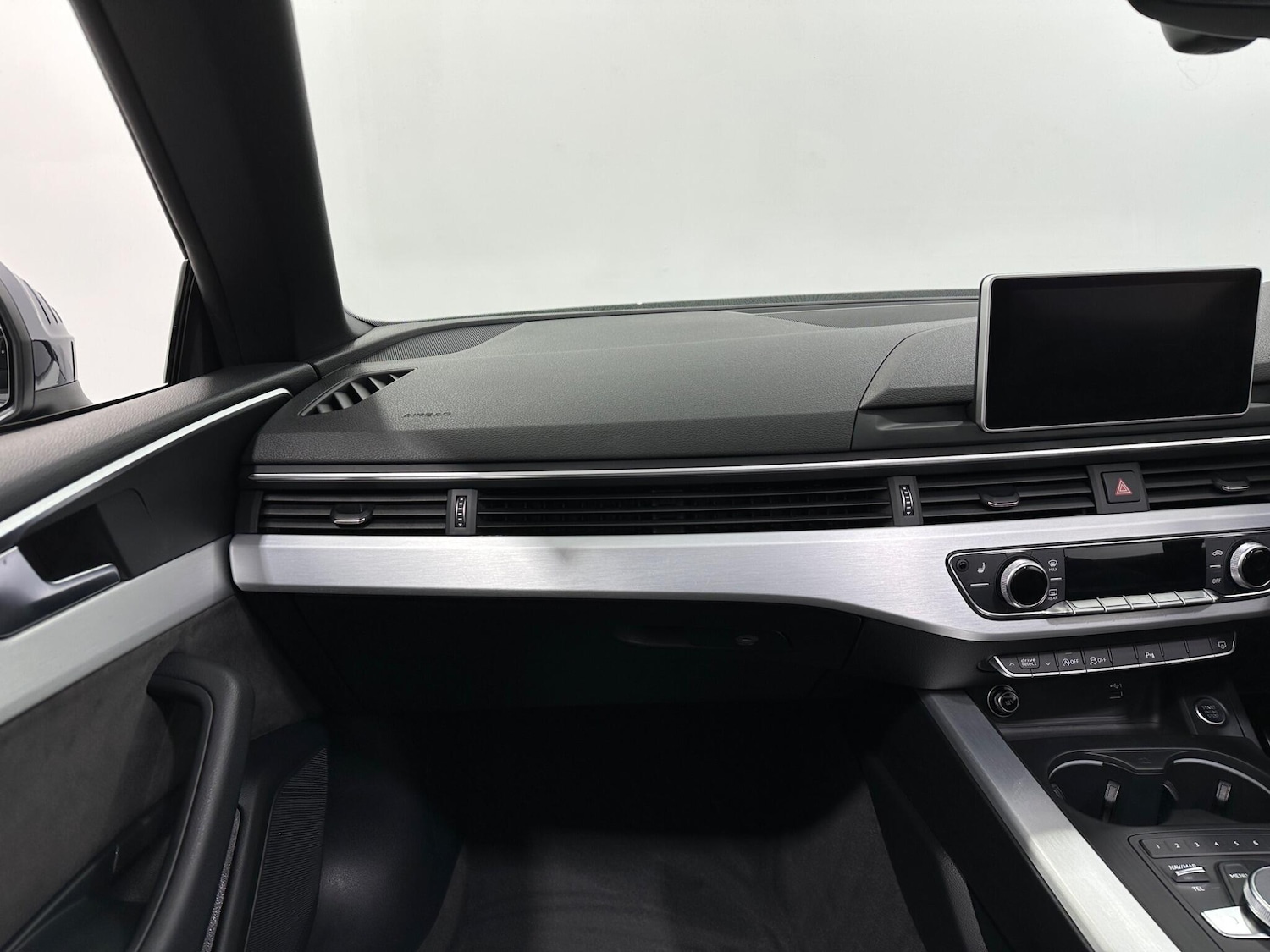 Used Audi A5 Cabriolet 2019 for sale - 76878527: Photo 29