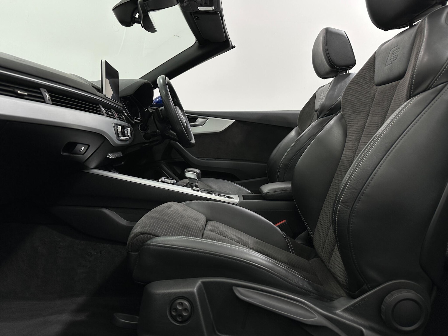 Used Audi A5 Cabriolet 2019 for sale - 76878527: Photo 34