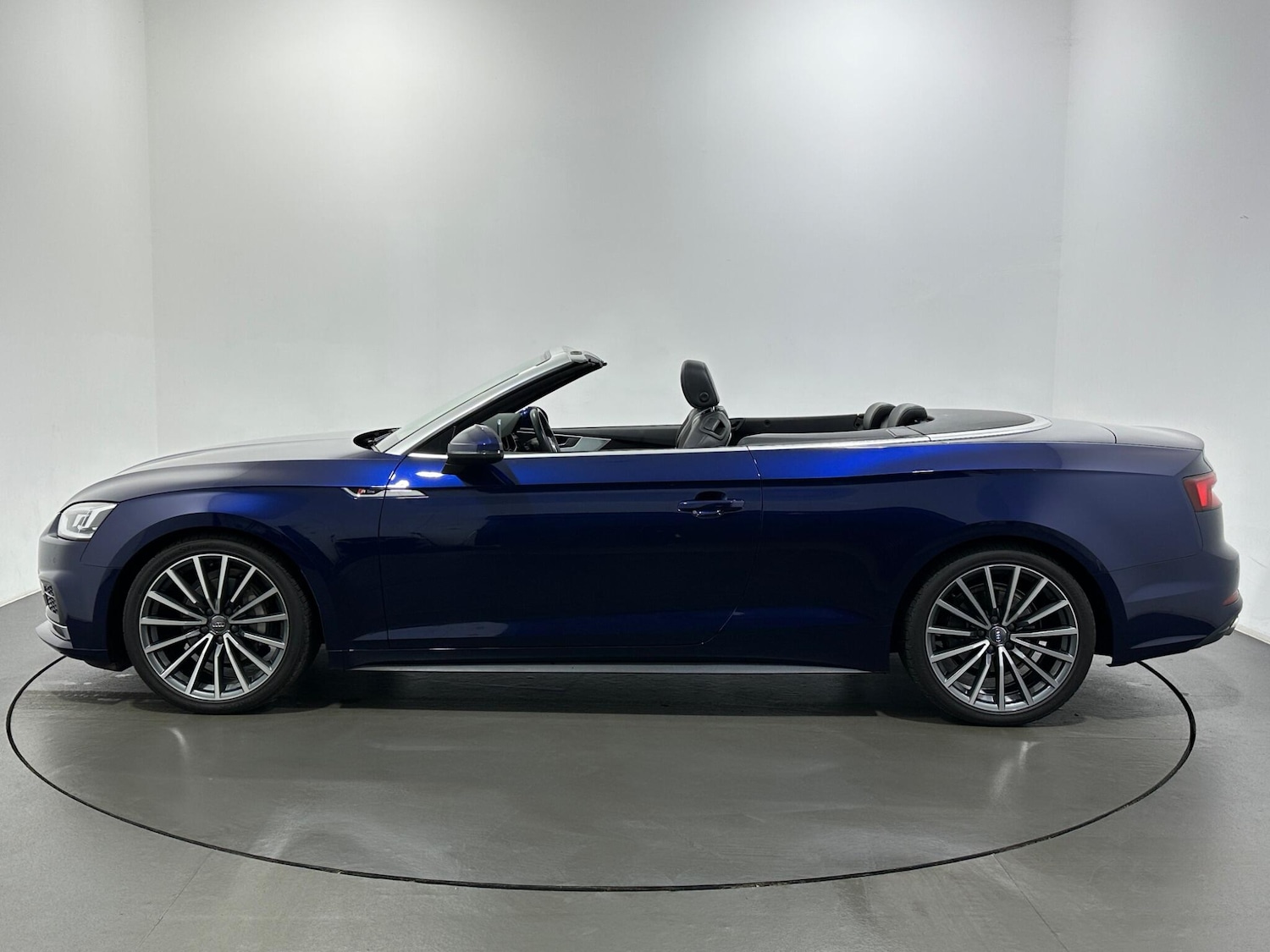 Used Audi A5 Cabriolet 2019 for sale - 76878527: Photo 5