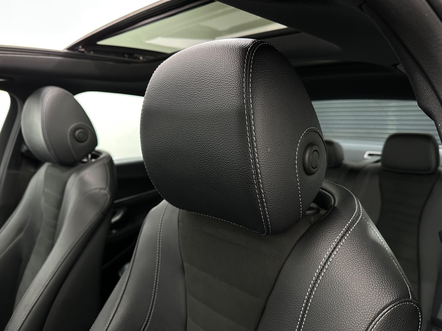 Used Mercedes-Benz E Class 2017 for sale - 77538278: Photo 39