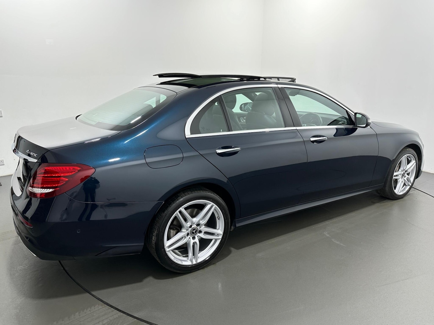 Used Mercedes-Benz E Class 2017 for sale - 77538278: Photo 53