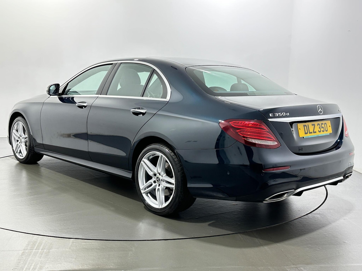 Used Mercedes-Benz E Class 2017 for sale - 77538278: Photo 6