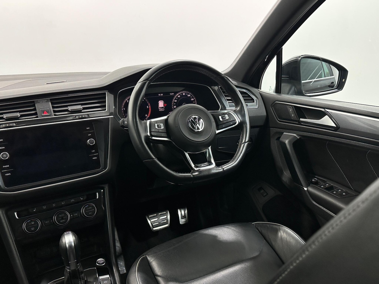 Used Volkswagen Tiguan for sale - 77704855: Photo 12