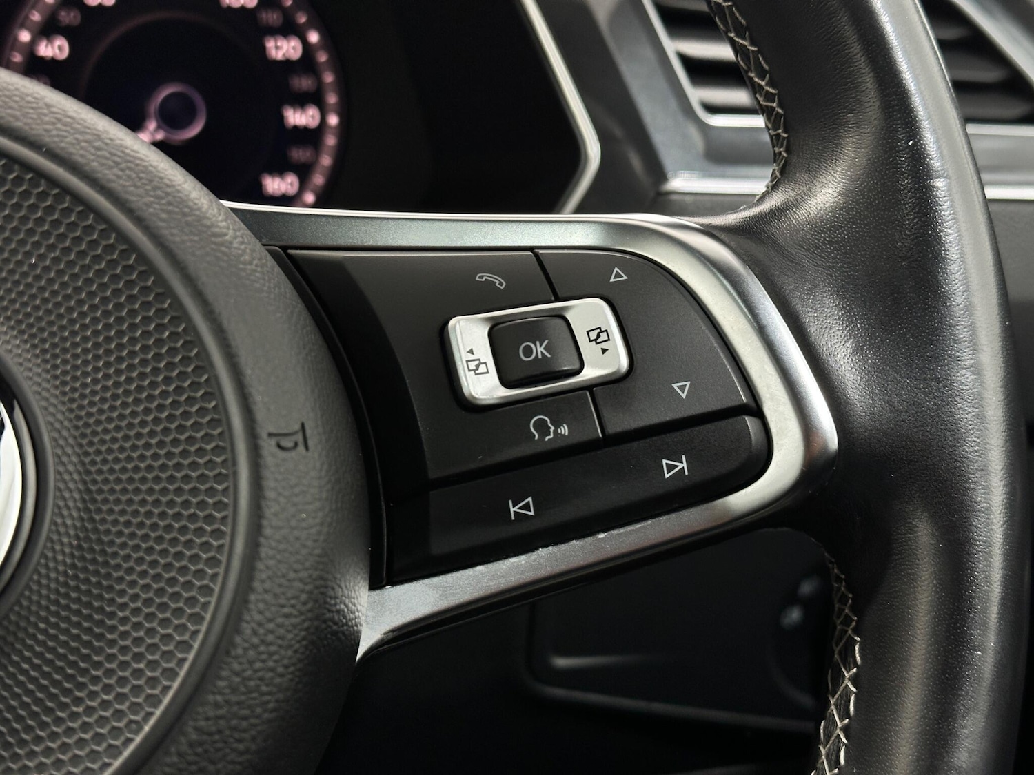 Used Volkswagen Tiguan for sale - 77704855: Photo 15