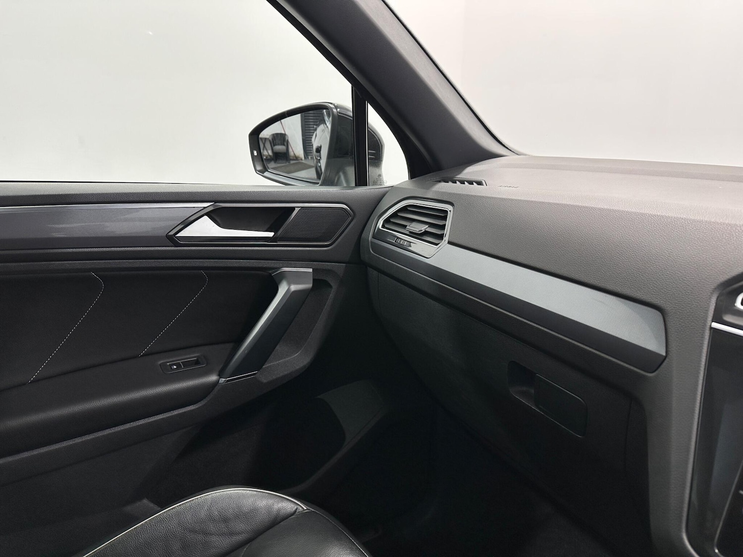 Used Volkswagen Tiguan for sale - 77704855: Photo 28