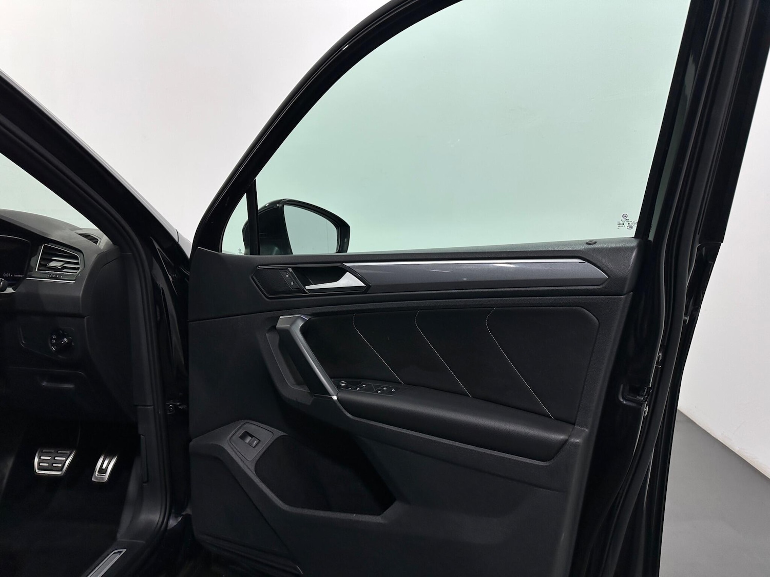 Used Volkswagen Tiguan for sale - 77704855: Photo 35