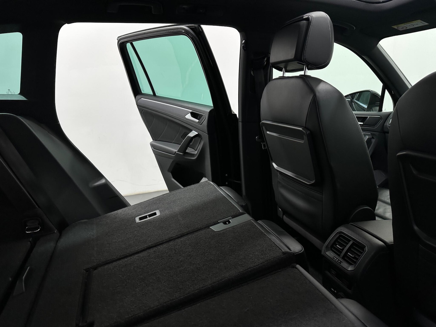 Used Volkswagen Tiguan for sale - 77704855: Photo 48