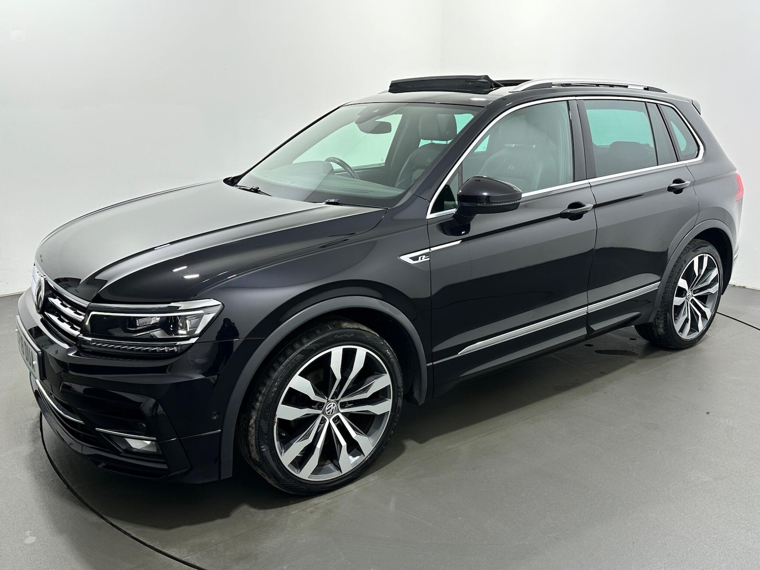 Used Volkswagen Tiguan for sale - 77704855: Photo 56