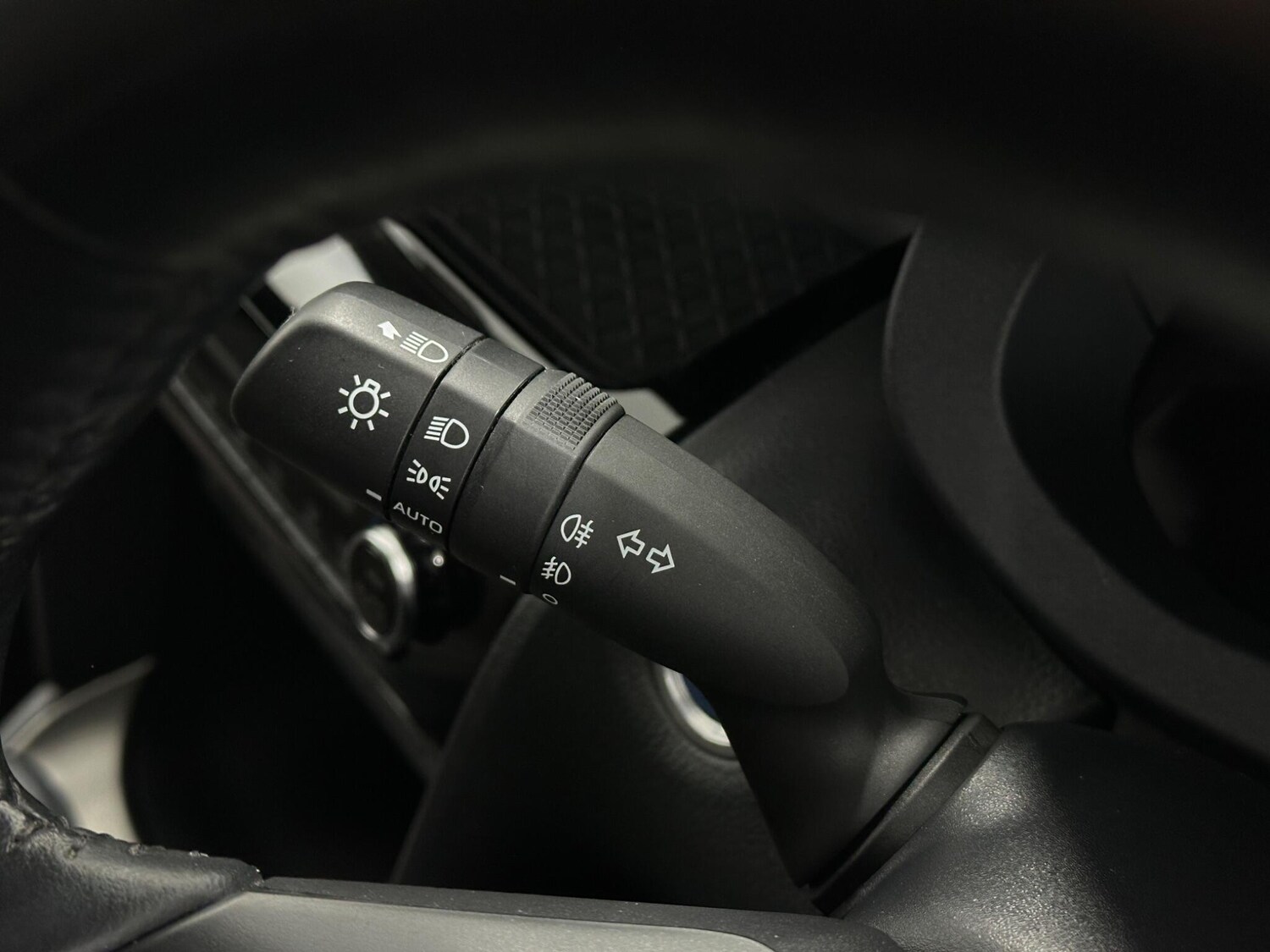 Used Toyota Yaris Cross 2021 for sale - 77097547: Photo 13