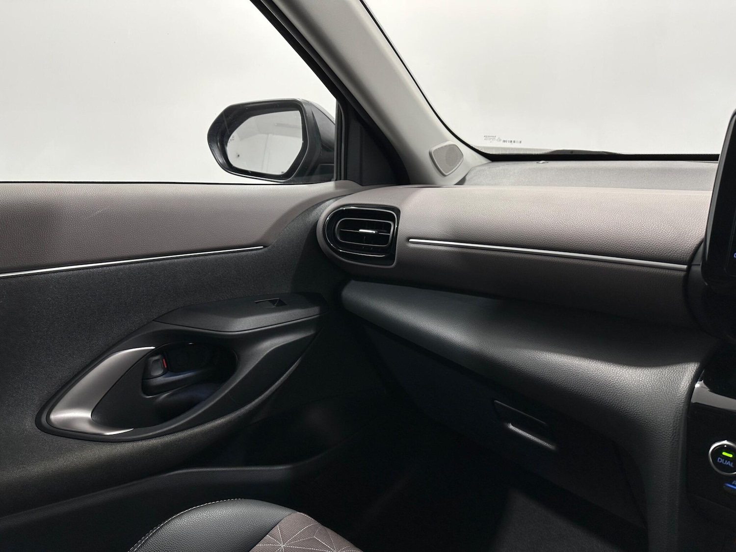 Used Toyota Yaris Cross 2021 for sale - 77097547: Photo 24