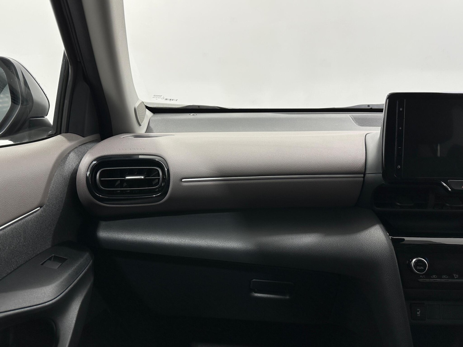 Used Toyota Yaris Cross 2021 for sale - 77097547: Photo 26