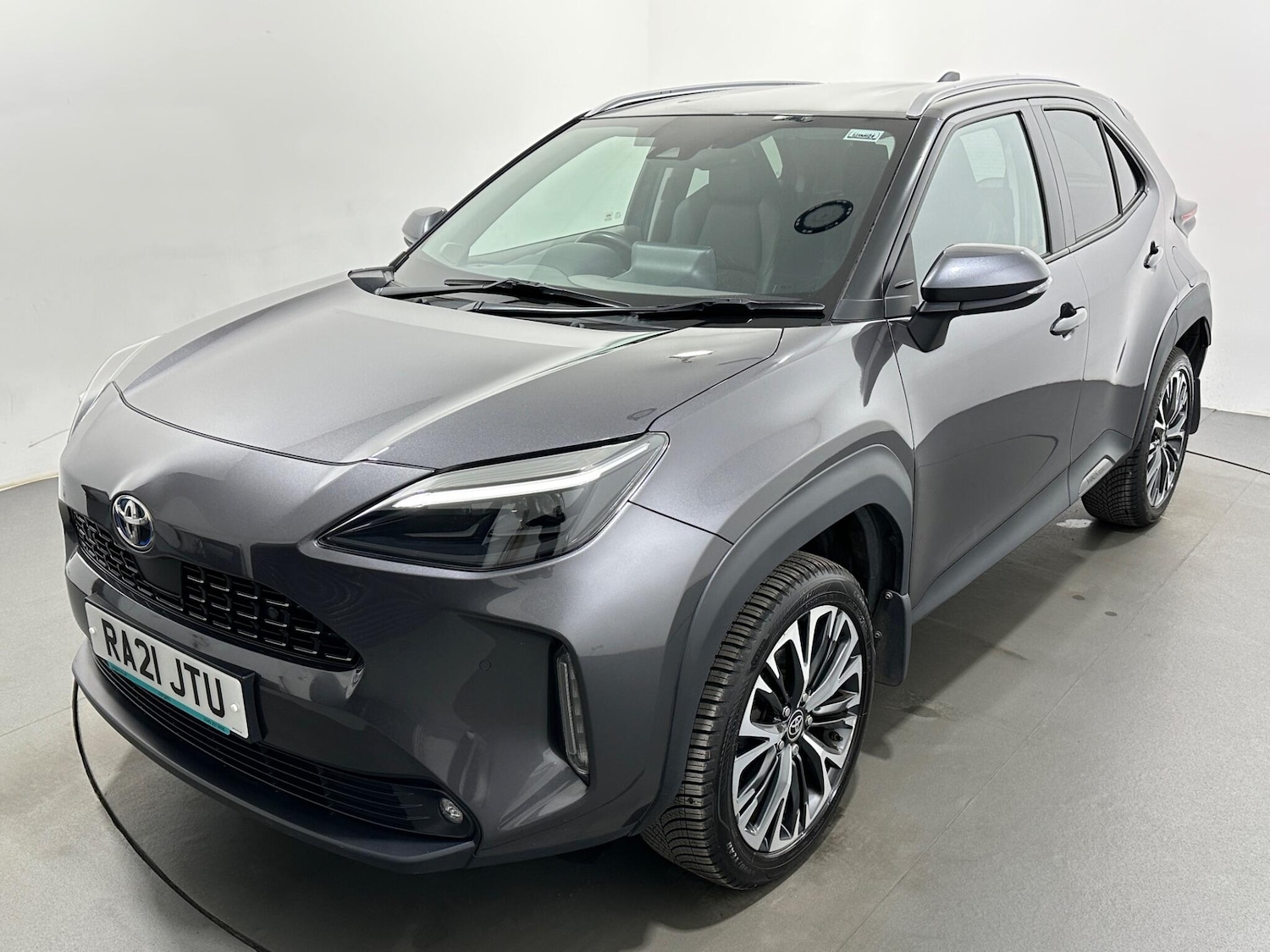 Used Toyota Yaris Cross 2021 for sale - 77097547: Photo 51