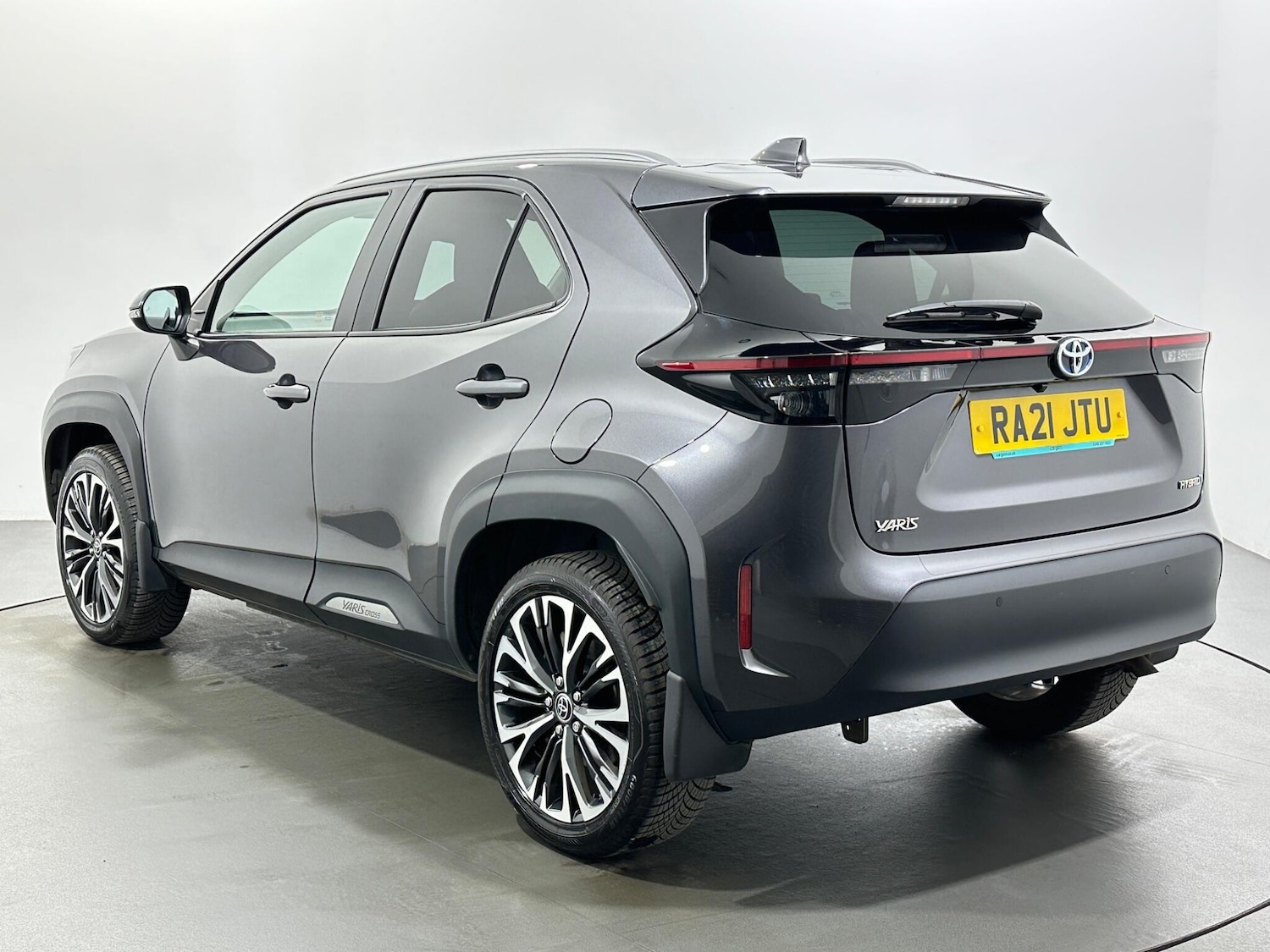 Used Toyota Yaris Cross 2021 for sale - 77097547: Photo 6