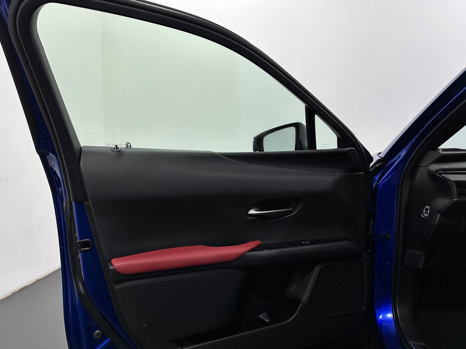 Used Lexus UX 2019 for sale - 77768378: Photo 37