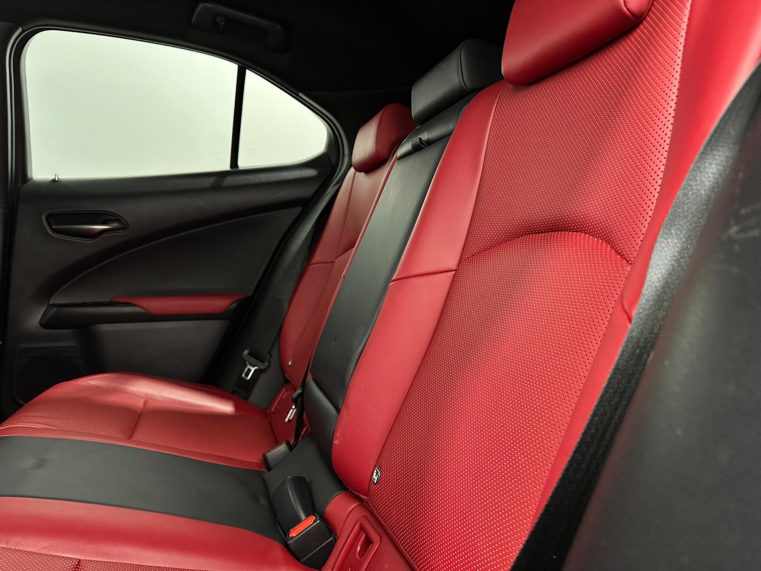 Used Lexus UX 2019 for sale - 77768378: Photo 39