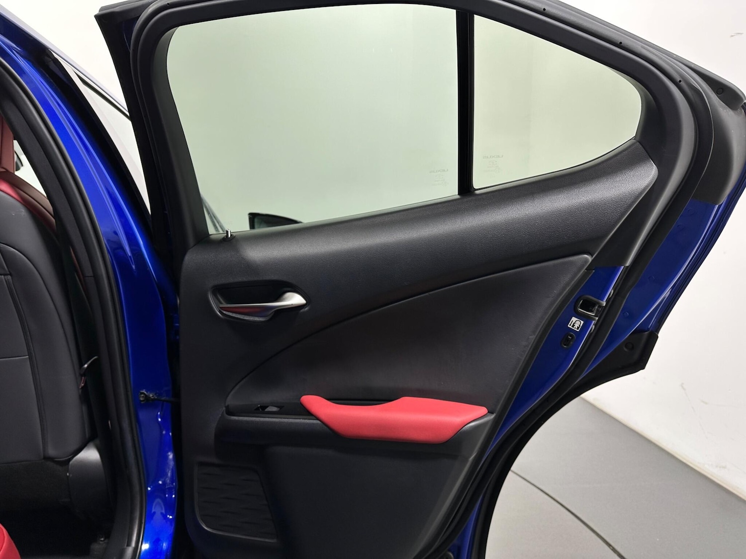 Used Lexus UX 2019 for sale - 77768378: Photo 43