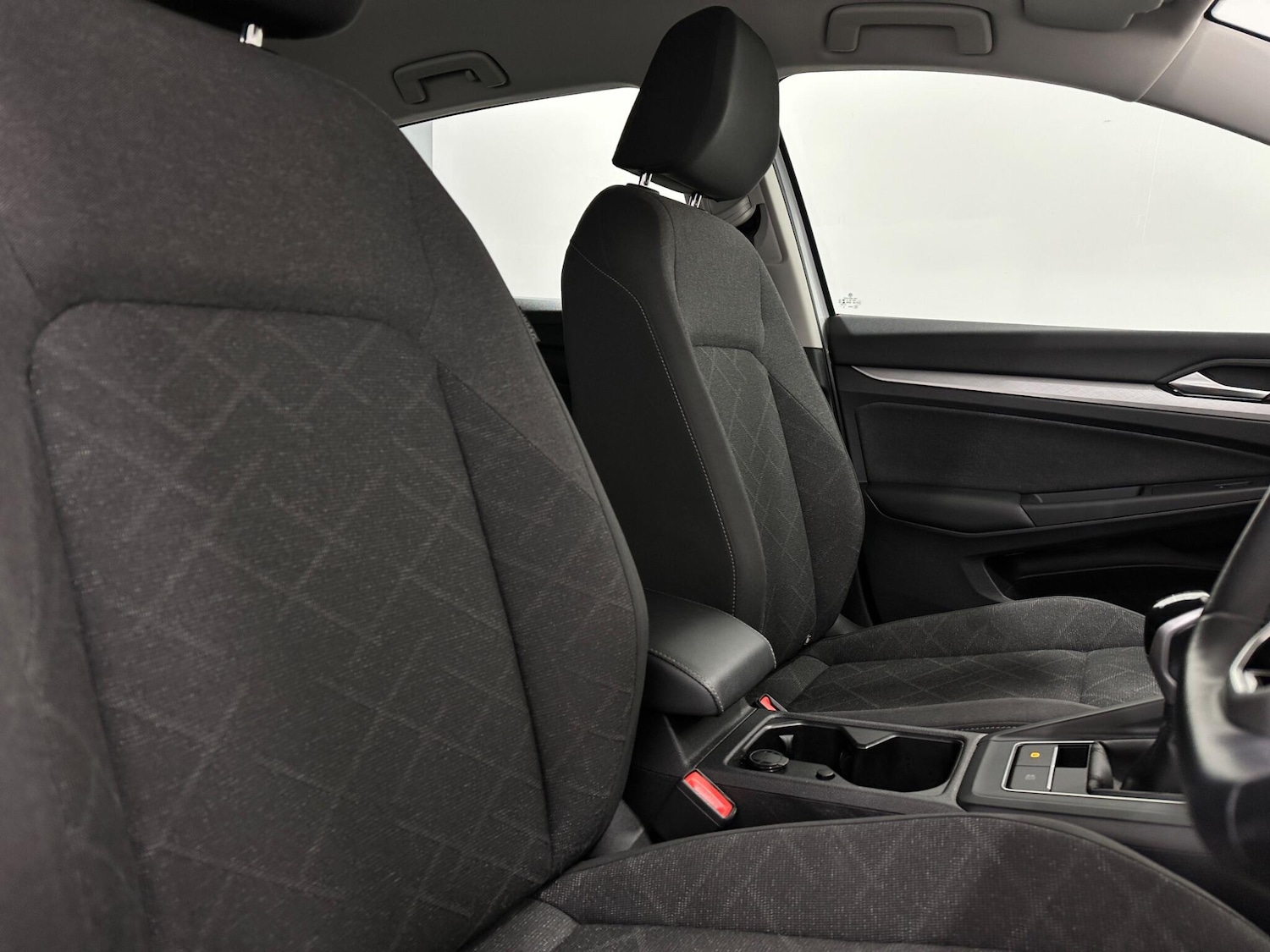 Used Volkswagen Golf 2022 for sale - 77646857: Photo 32