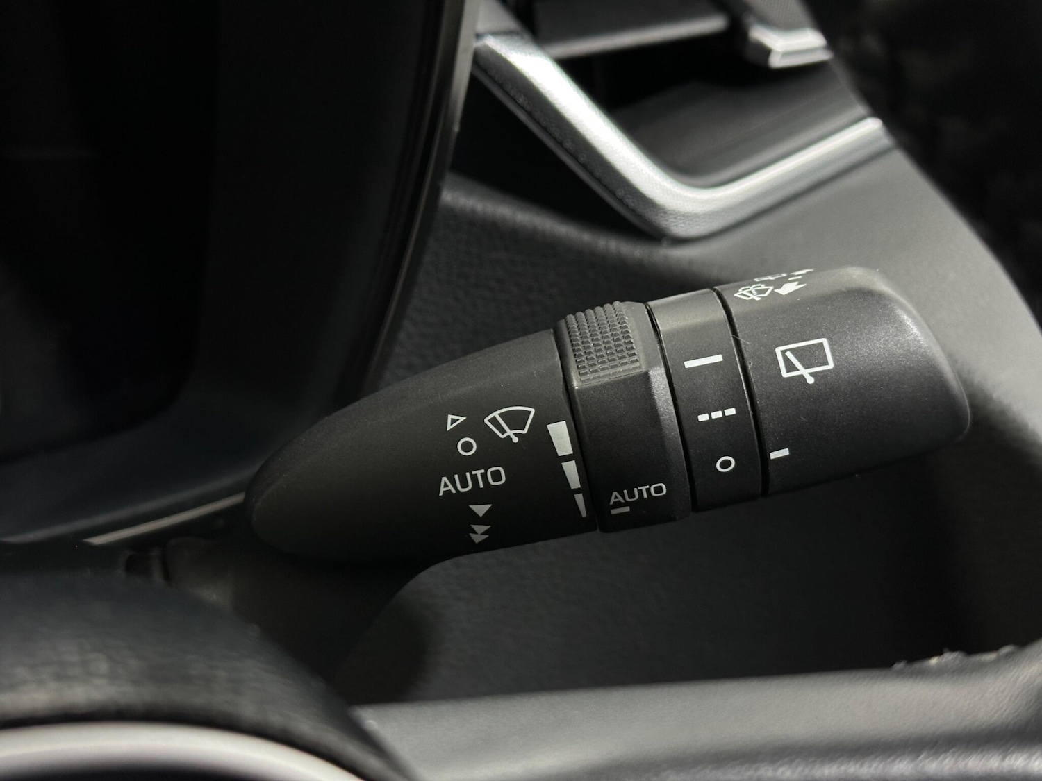 Used Toyota Corolla 2021 for sale - 76878607: Photo 15