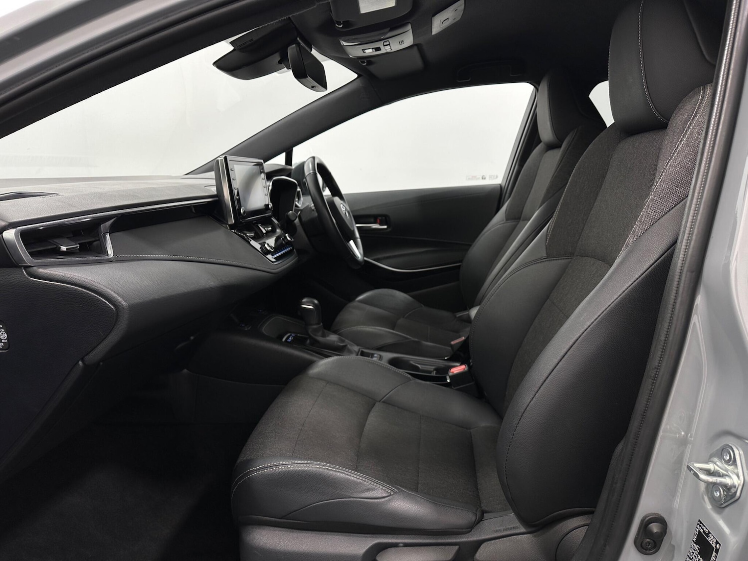 Used Toyota Corolla 2021 for sale - 76878607: Photo 33