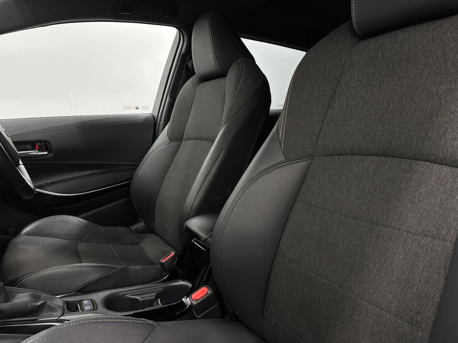 Used Toyota Corolla 2021 for sale - 76878607: Photo 34