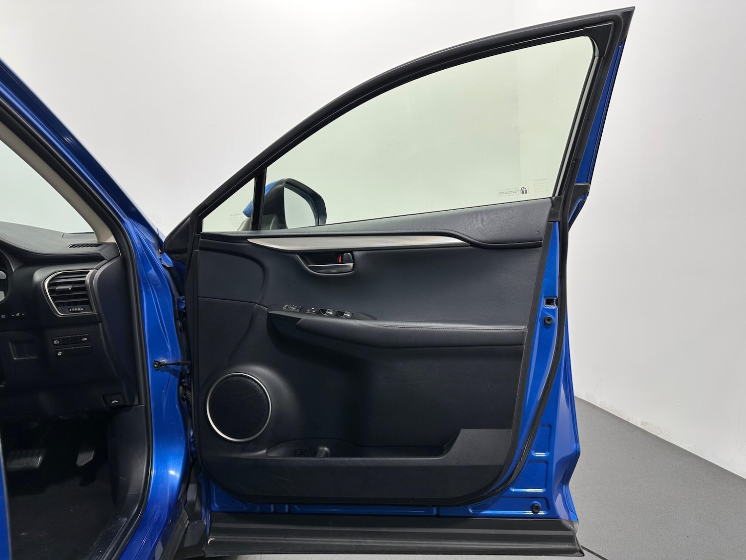 Used Lexus NX 2019 for sale - 76879012: Photo 34