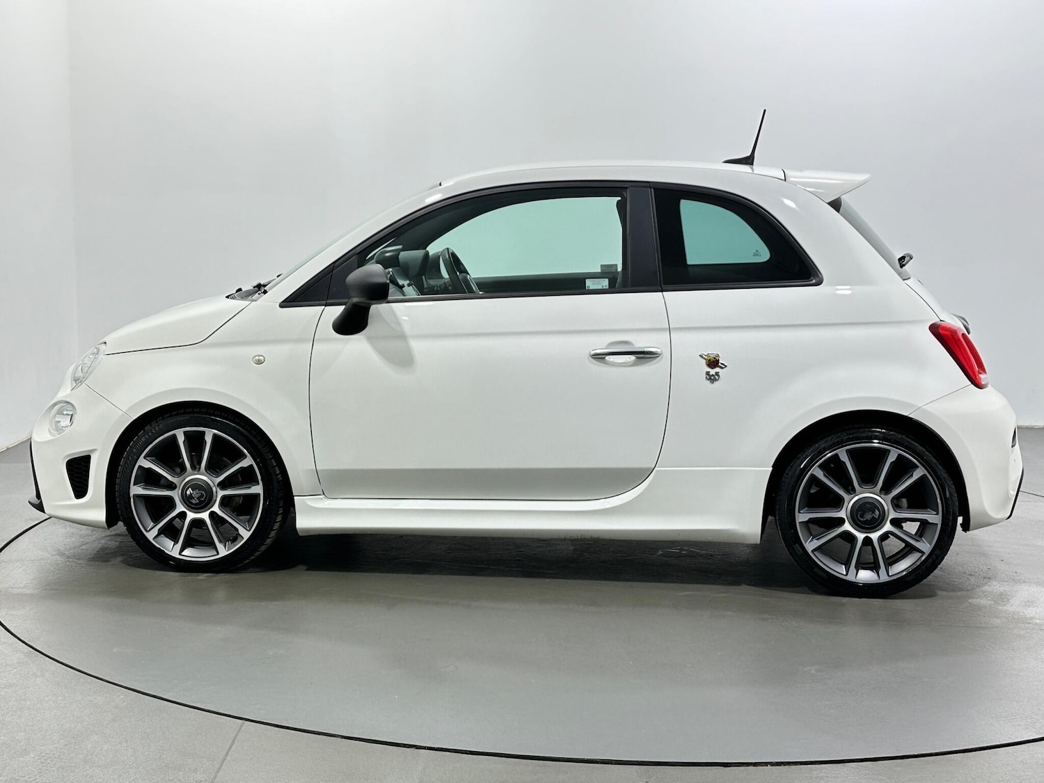 Used Abarth 595 2021 for sale - 77853452: Photo 5