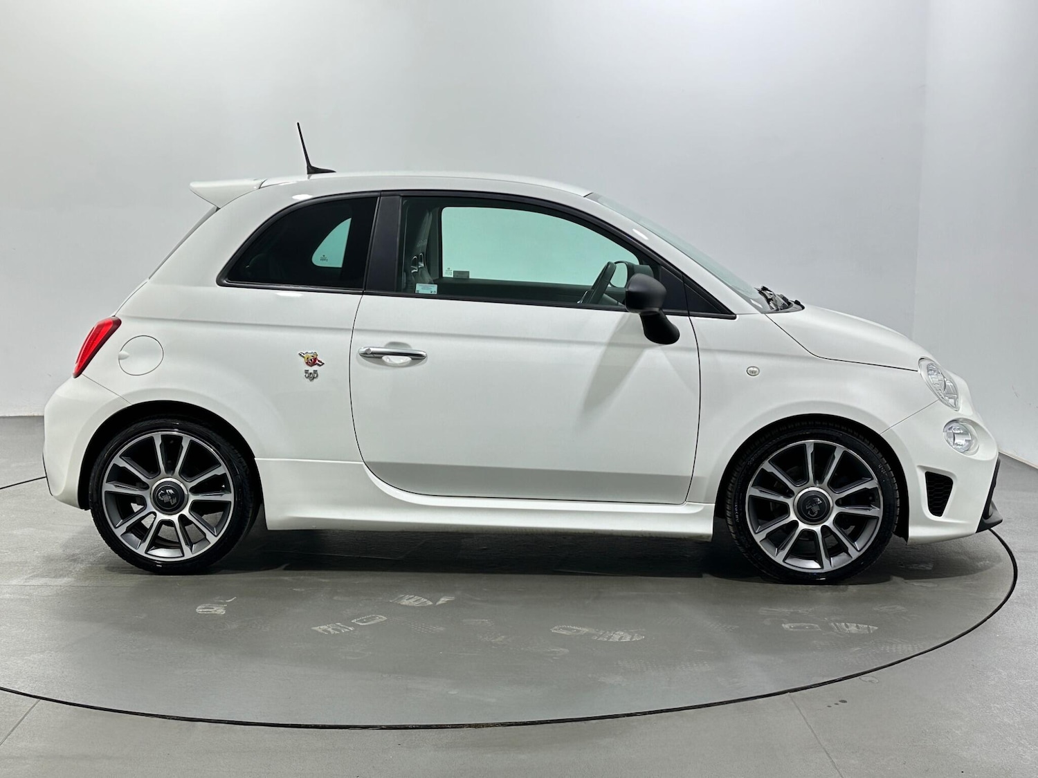 Used Abarth 595 2021 for sale - 77853452: Photo 9