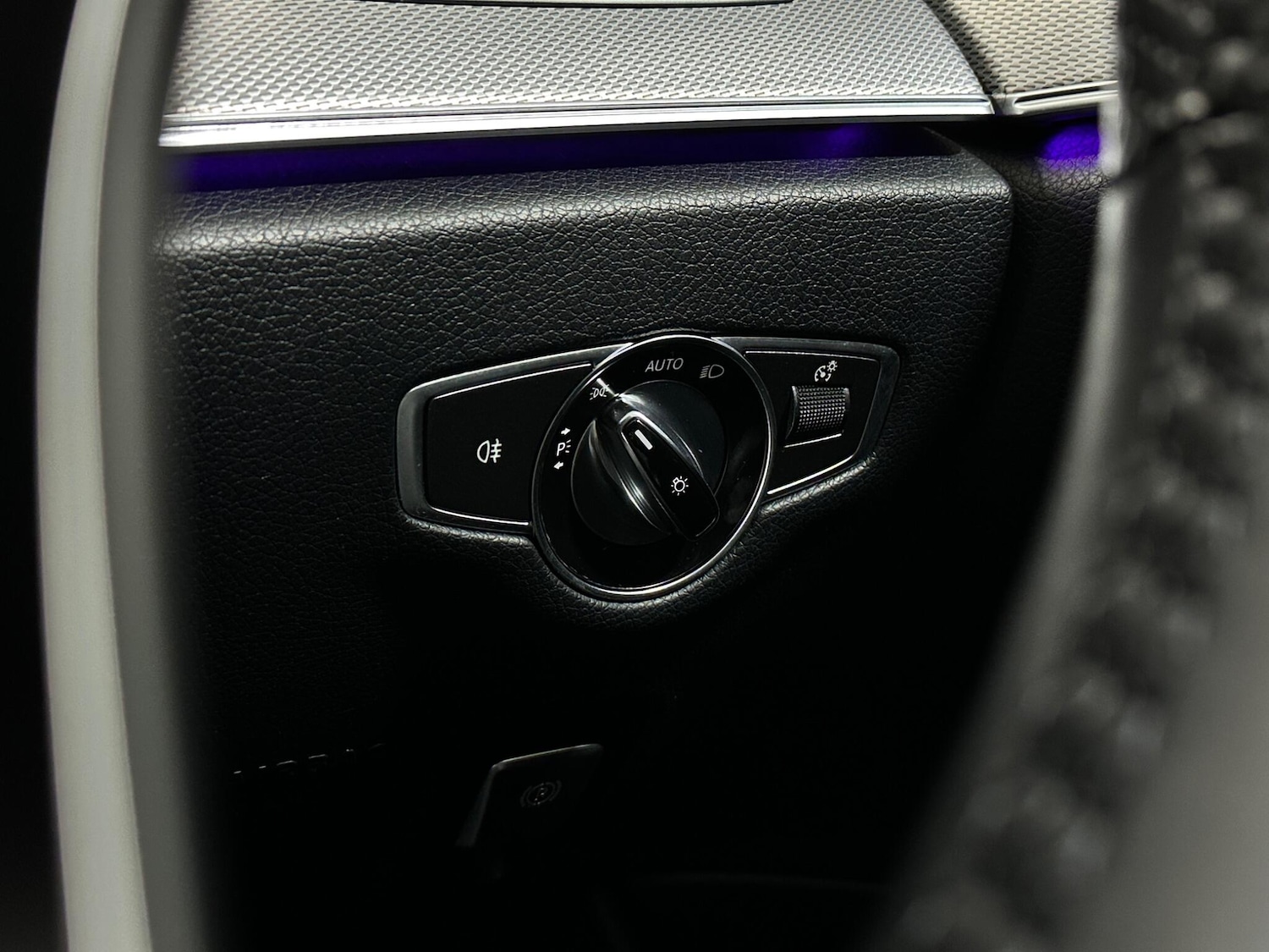 Used Mercedes-Benz E Class 2017 for sale - 77737933: Photo 18