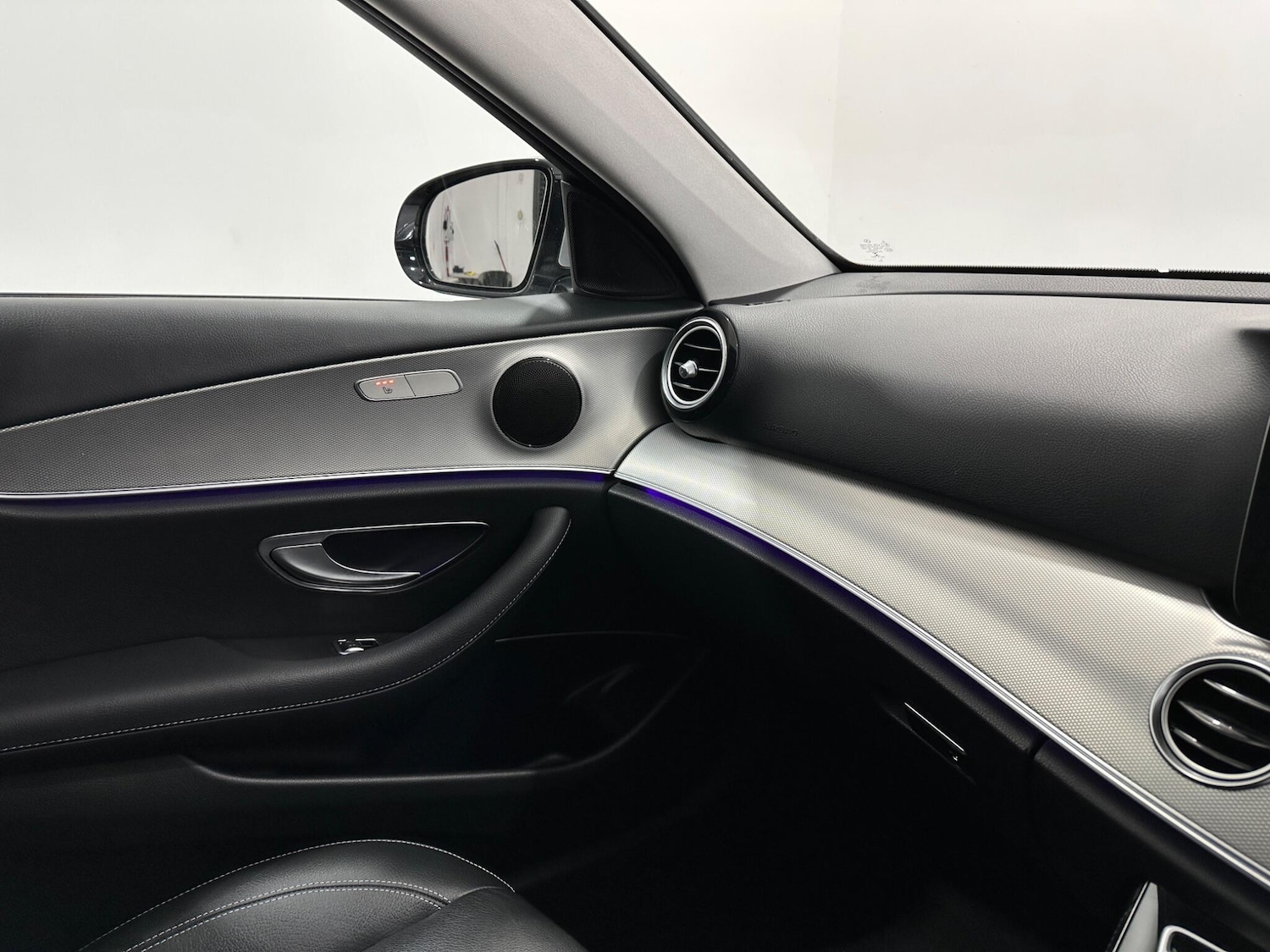 Used Mercedes-Benz E Class 2017 for sale - 77737933: Photo 28