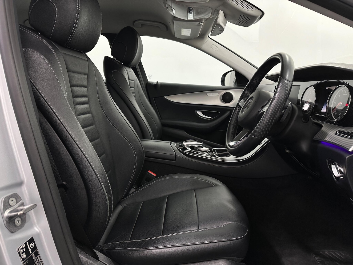 Used Mercedes-Benz E Class 2017 for sale - 77737933: Photo 32