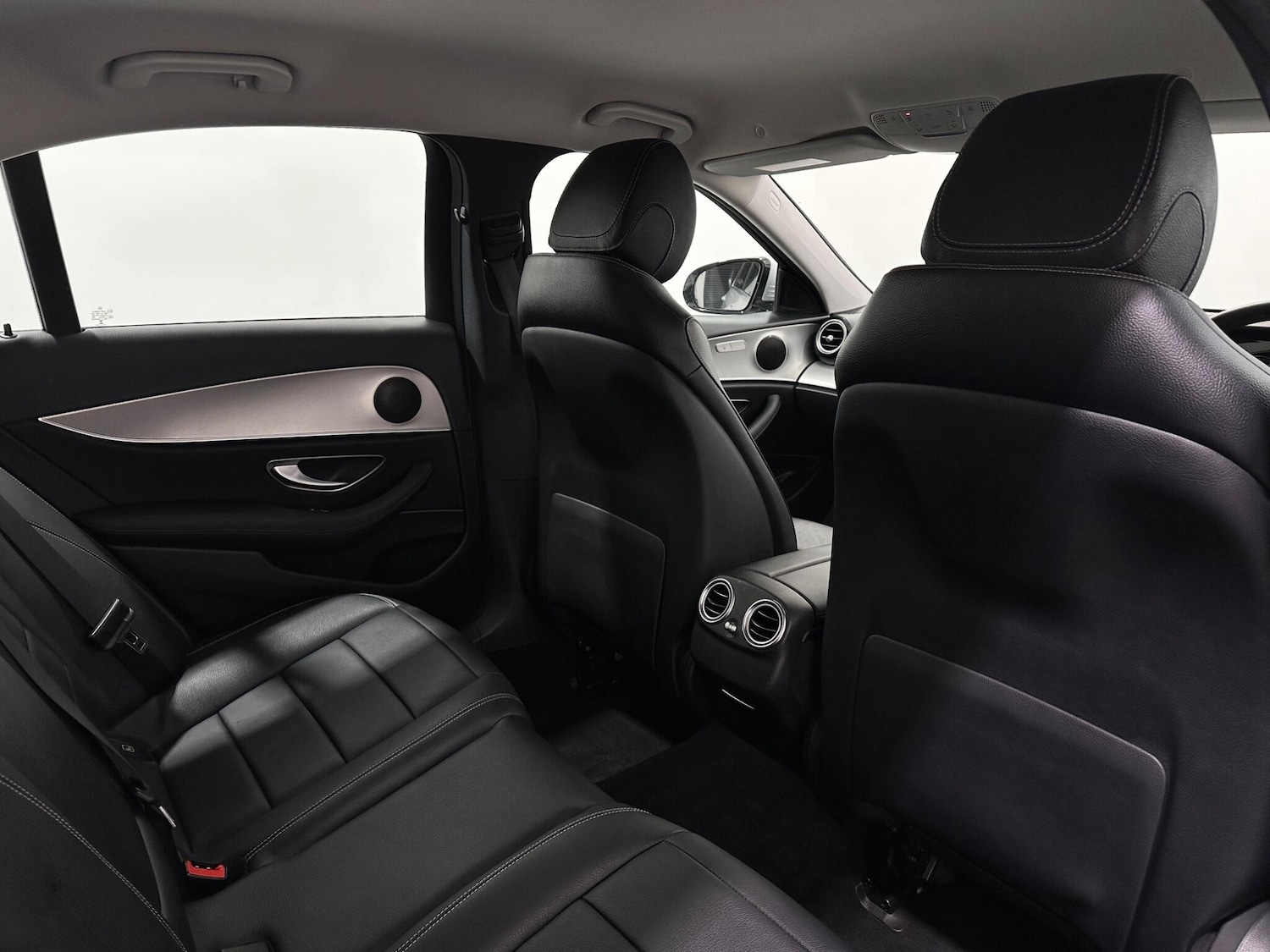 Used Mercedes-Benz E Class 2017 for sale - 77737933: Photo 43