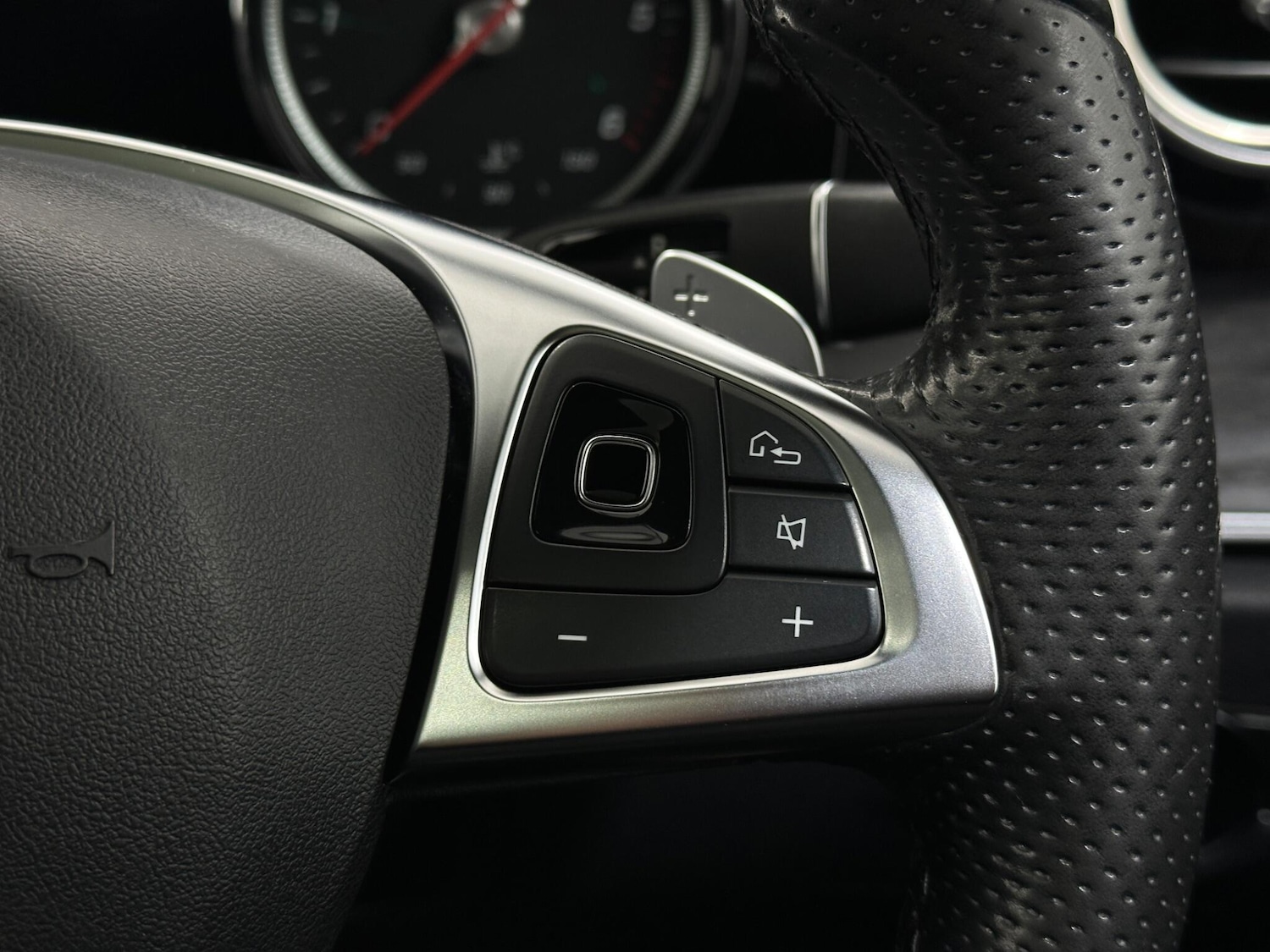 Used Mercedes-Benz E Class 2018 for sale - 77314810: Photo 15