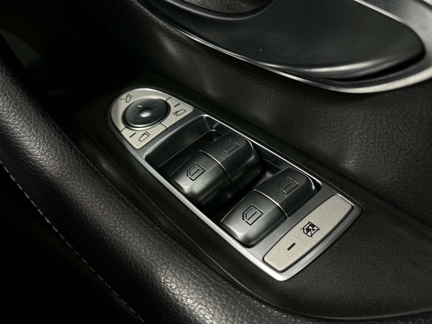 Used Mercedes-Benz E Class 2018 for sale - 77314810: Photo 18