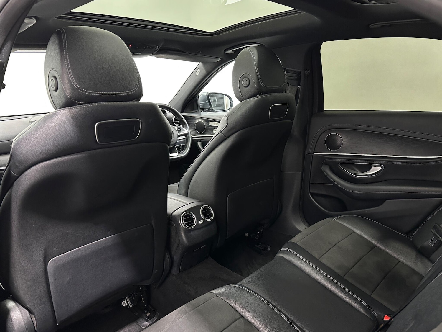 Used Mercedes-Benz E Class 2018 for sale - 77314810: Photo 38