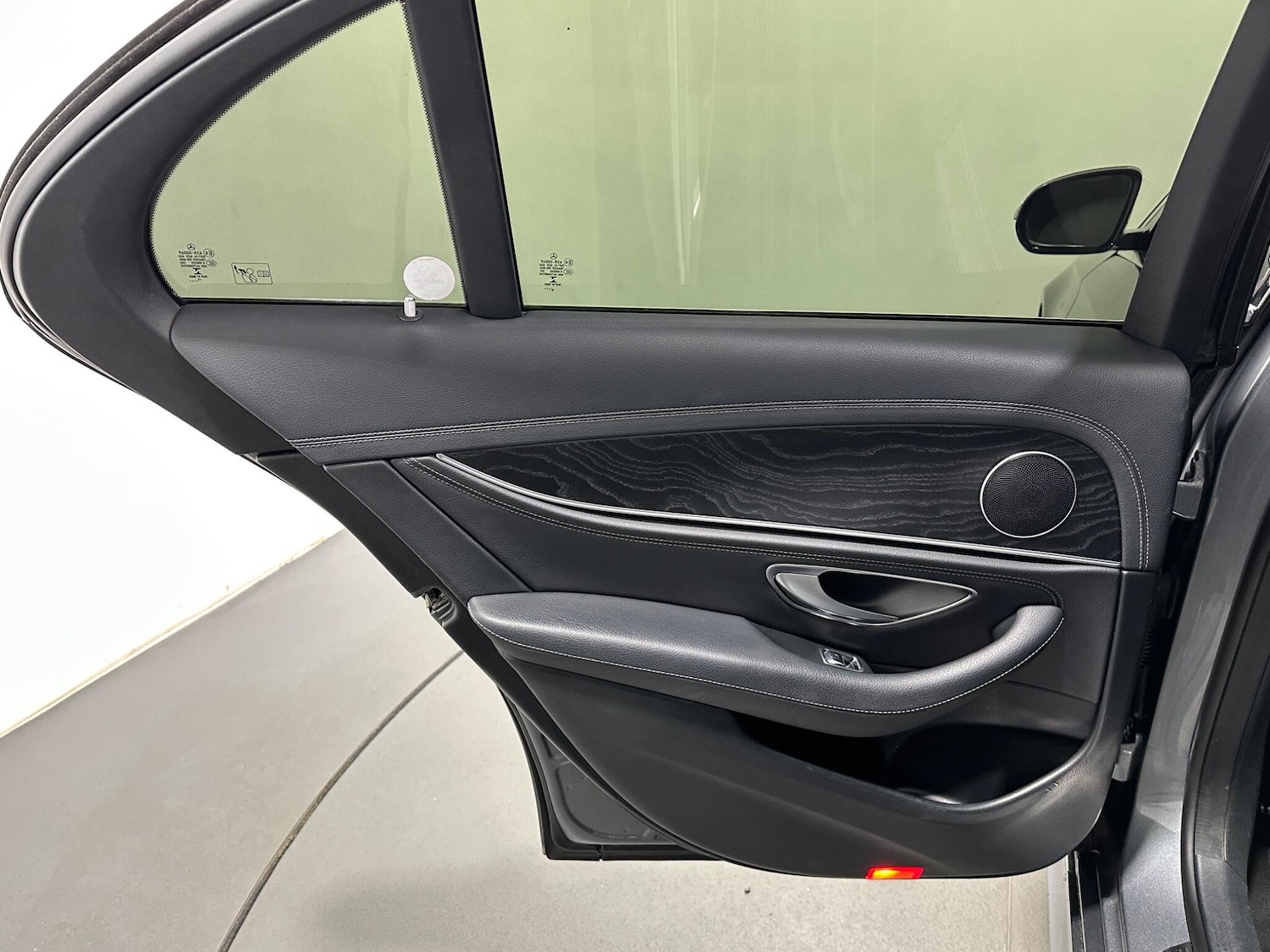 Used Mercedes-Benz E Class 2018 for sale - 77314810: Photo 40